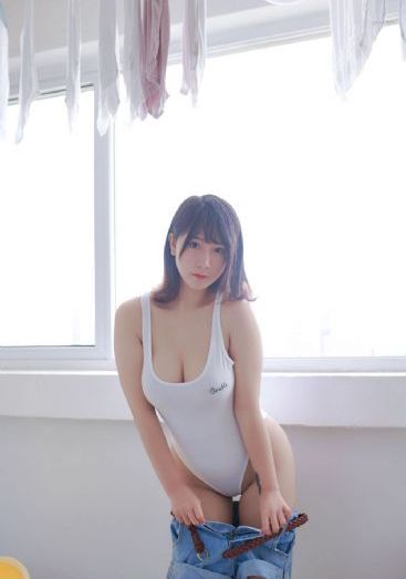 国产女合集六_4K高清迅雷在线观看