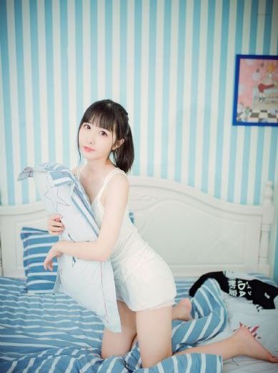 欧美脸上有雀斑的明星_HD电影完整版