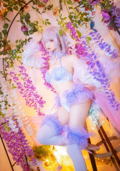 欧美gv亚裔大战黑色无敌大炮2_720免费高清观看