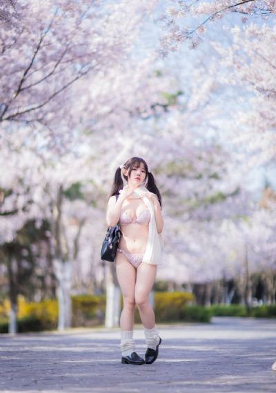 日韩精品二区页_高清免费观看超清