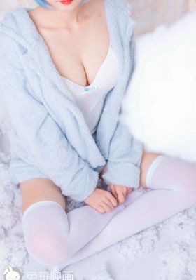 欧美大码情趣内裤_云播放粤语日本成人在线