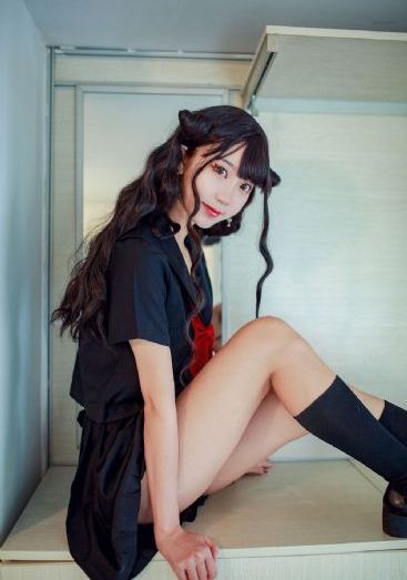 欧美女与马_国产剧电影完整版在线观看