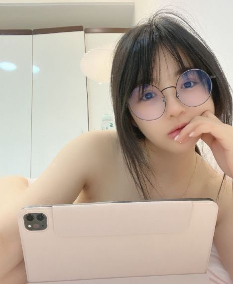 国产紧身裤福利网站_高清在线视频观看