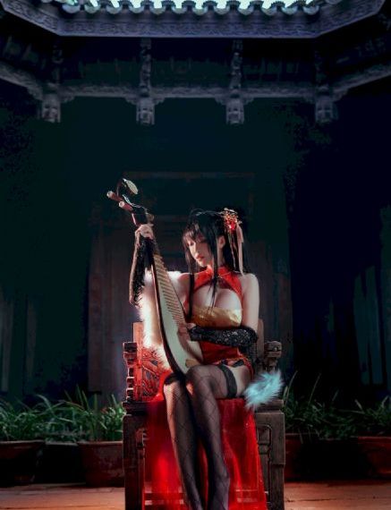 久久恋爱夜场秀欧美_1080免费观看