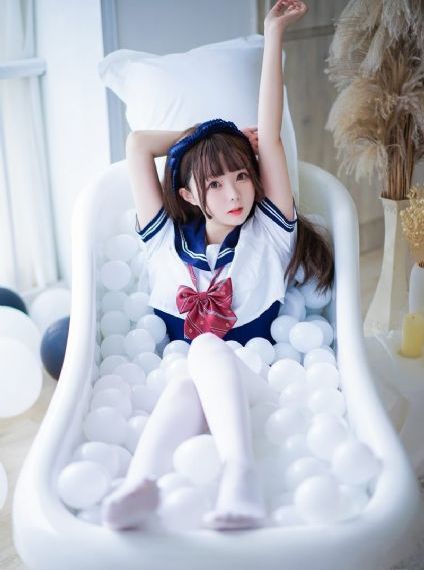2021泳装走秀欧美_高清动漫在线观看
