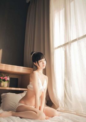 欧美女人长发自拍_BD韩语免费播放