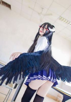 欧美明星礼服_BD在线播放观看